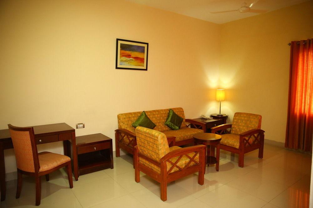 Oyo Townhouse 9 Hitech City حيدر أباد المظهر الخارجي الصورة
