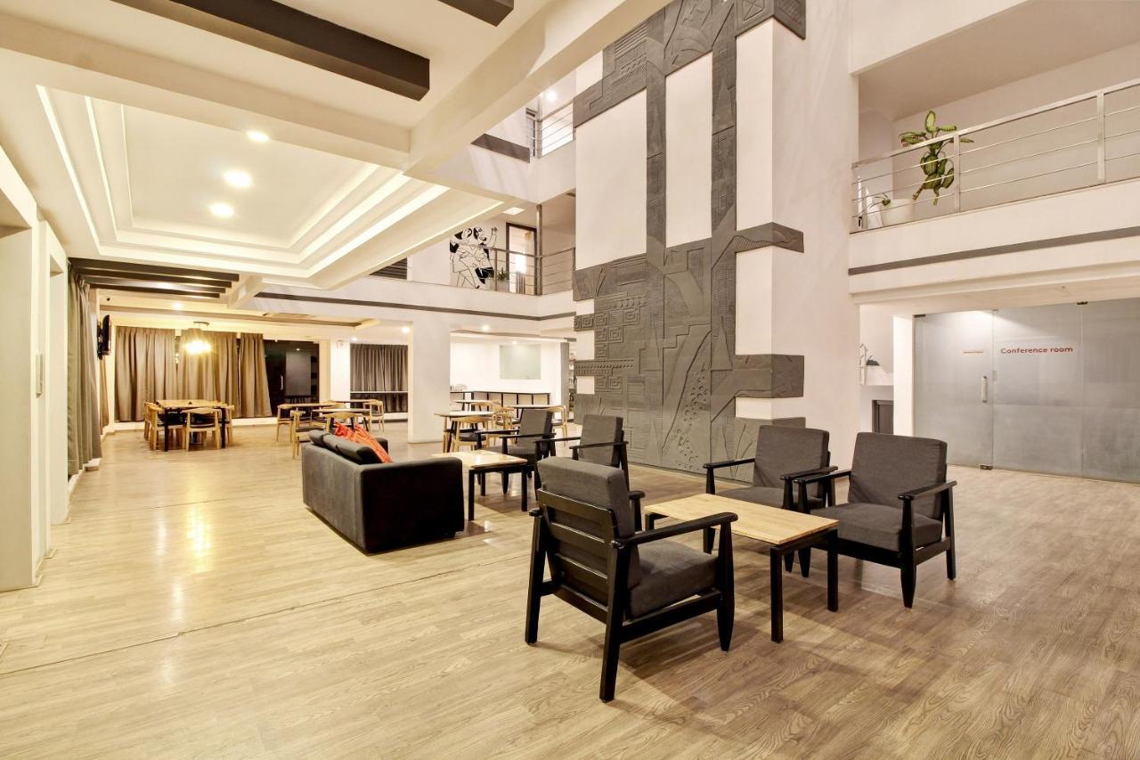 Oyo Townhouse 9 Hitech City حيدر أباد المظهر الخارجي الصورة