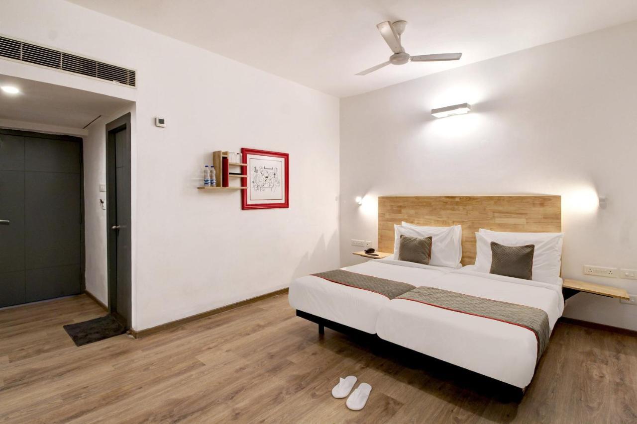 Oyo Townhouse 9 Hitech City حيدر أباد المظهر الخارجي الصورة