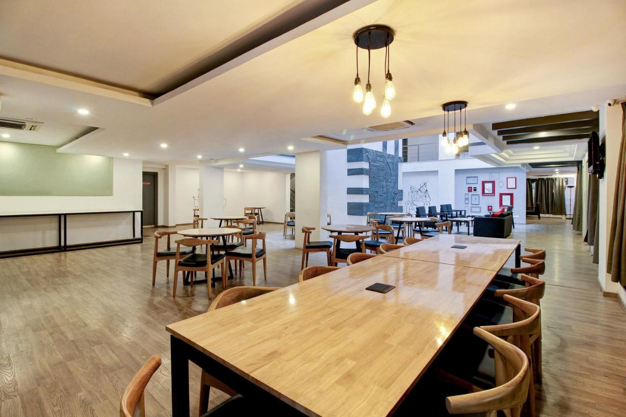 Oyo Townhouse 9 Hitech City حيدر أباد المظهر الخارجي الصورة