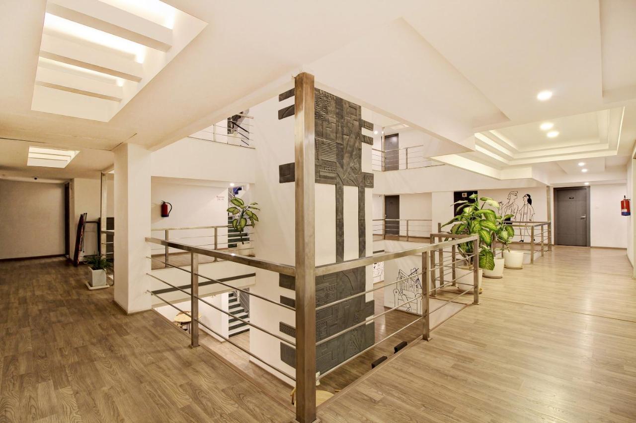 Oyo Townhouse 9 Hitech City حيدر أباد المظهر الخارجي الصورة