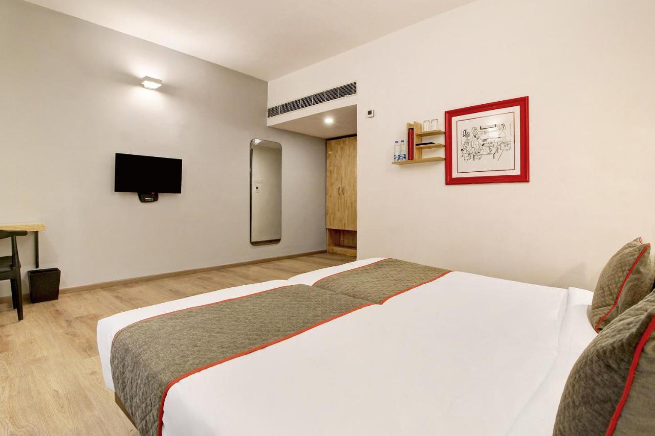 Oyo Townhouse 9 Hitech City حيدر أباد المظهر الخارجي الصورة