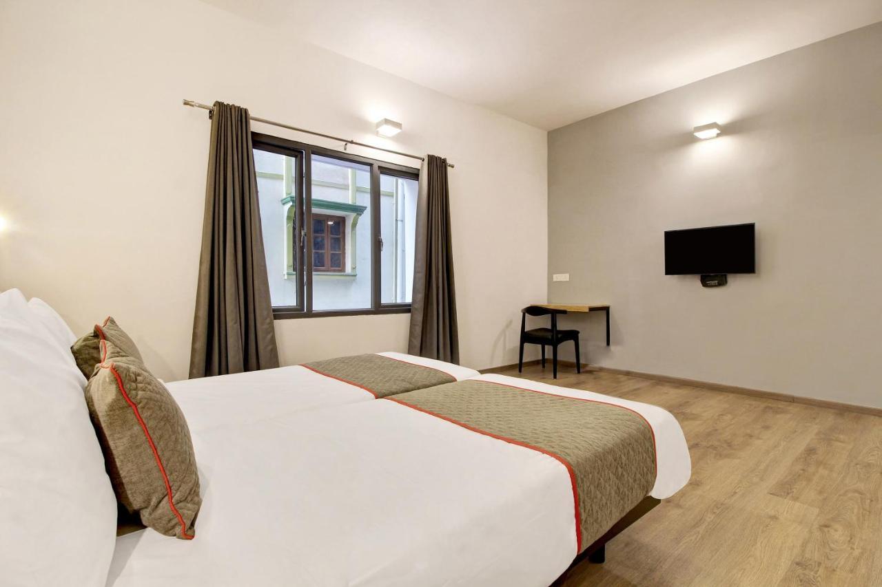 Oyo Townhouse 9 Hitech City حيدر أباد المظهر الخارجي الصورة