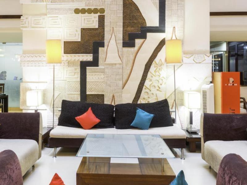 Oyo Townhouse 9 Hitech City حيدر أباد المظهر الخارجي الصورة